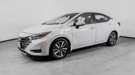 2025 NISSAN VERSA