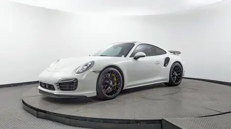 2015 PORSCHE 911