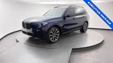 2022 BMW X7