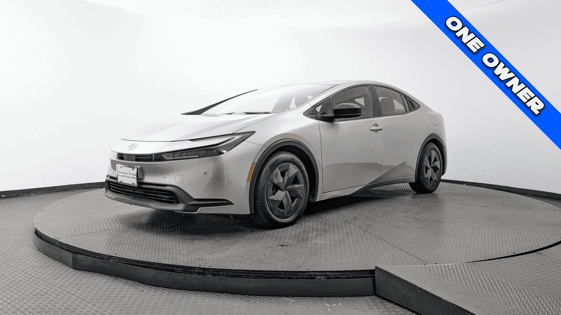2023 TOYOTA PRIUS