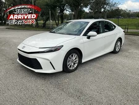 2025 TOYOTA CAMRY